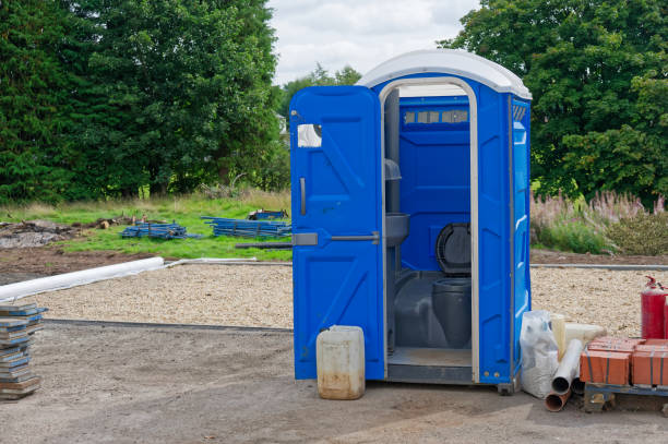 Best Portable Restroom Servicing (Cleaning and Restocking)  in North Chicago, IL